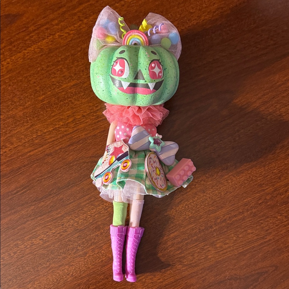 Caramelaw Custom Art Doll Pumpkerbelle Nellie
